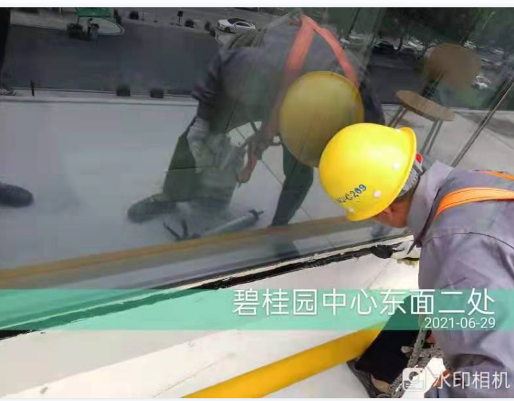 东莞碧桂园中心幕墙维修