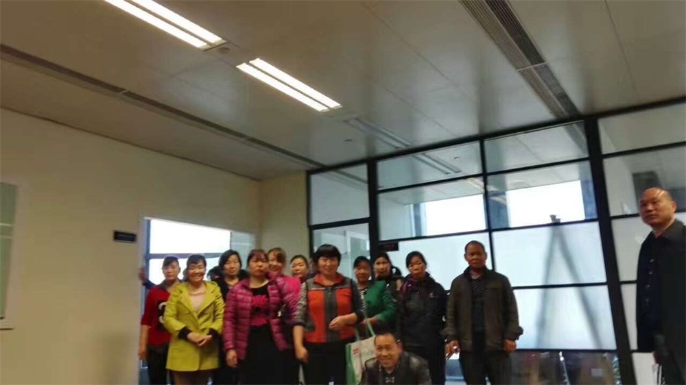 广晟国际大厦开荒清洁团队