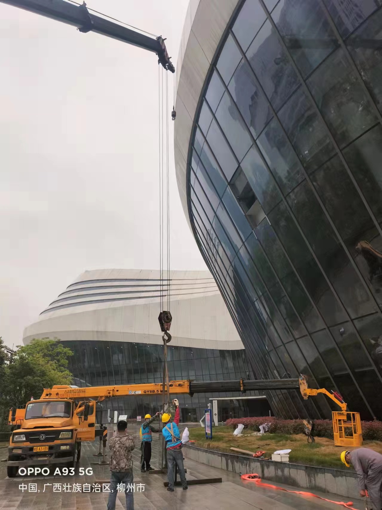 广西柳州文化广场幕墙维修
